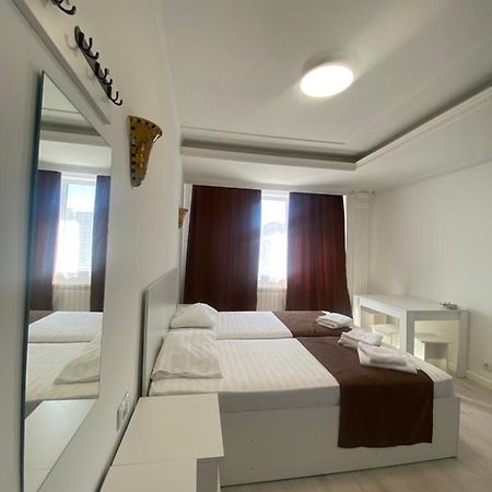 Апартаменты В Жк Рахат Akmola Esterno foto